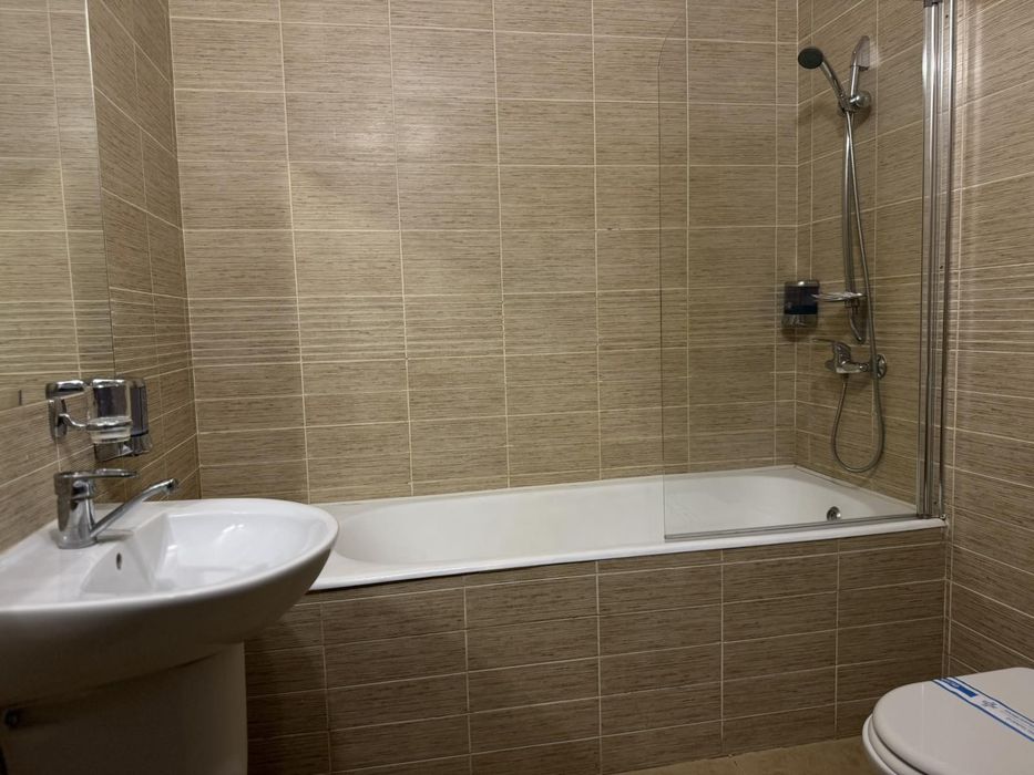 Продам готель 2200м2 в елітному котеджному містечку Северинівка.