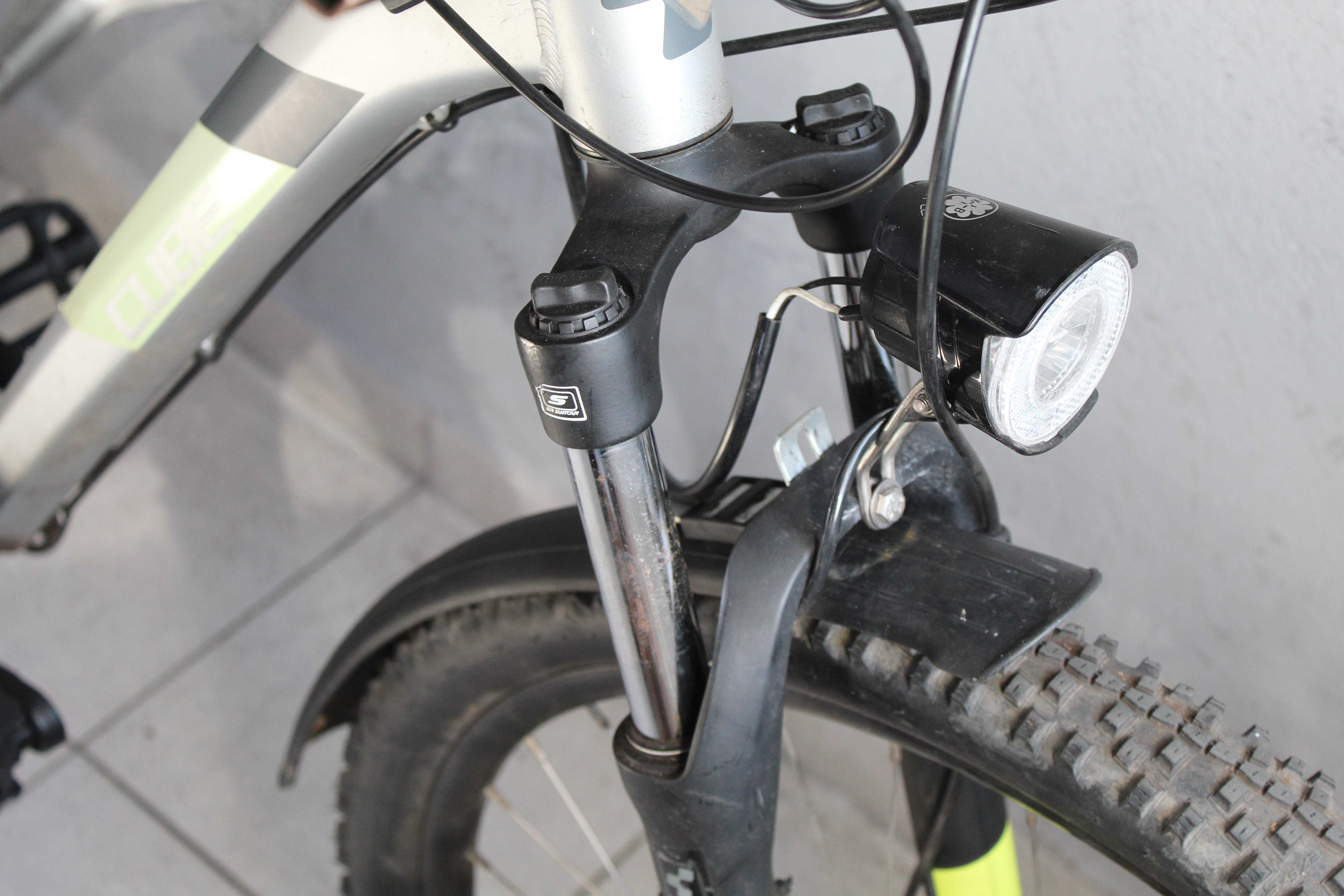 Rower MTB CUBE AIM , Rama 16" S, Koła 27,5",Ham. Tarcz. Oświet na dyna