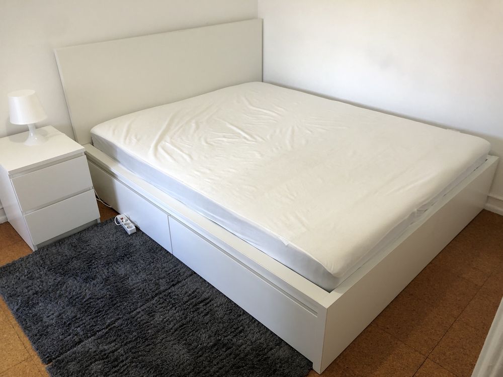 Cama MALM IKEA 160 x 200 cm c/ colchão e 2 gavetas de arrumação