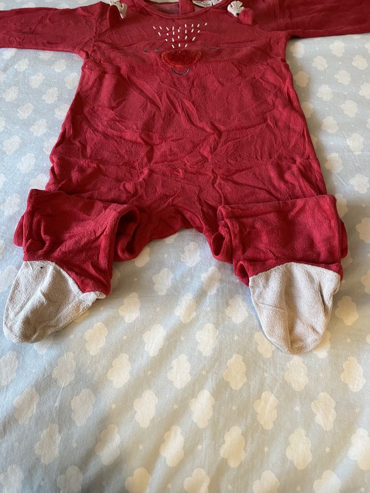 Pijama babygrow rena Natal da Zara (18-24 m)