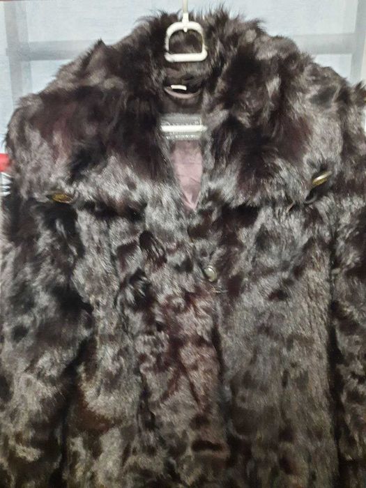 Шуба из натуральной козы 46-48 размер в новом состоянии