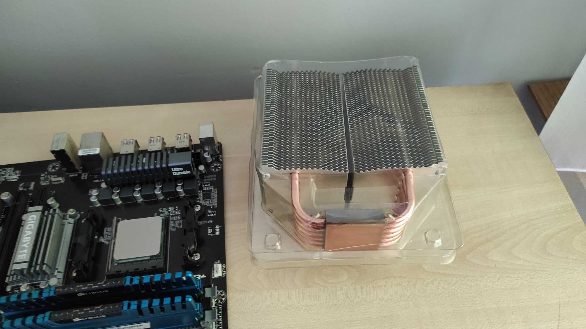 Płyta główna Gigabyte 970a ds3p plus procesor AMD FX8120 i ram Corsair