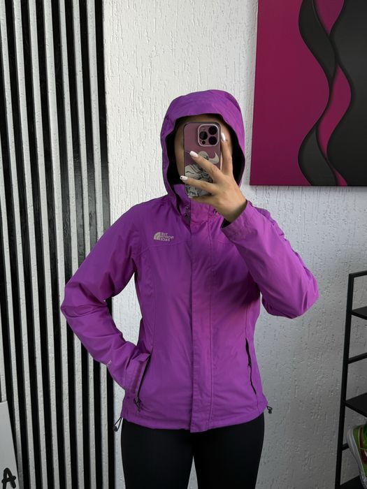 Жіноча мембрана куртка вітровка The North Face