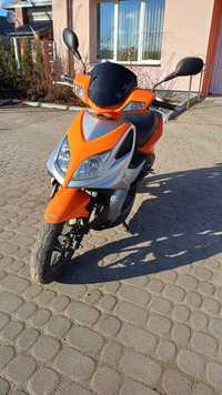 Skuter Kymco super 8