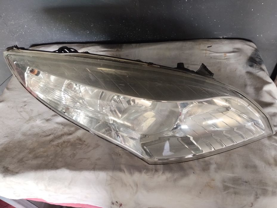 Lampa Renault Megane 3 III