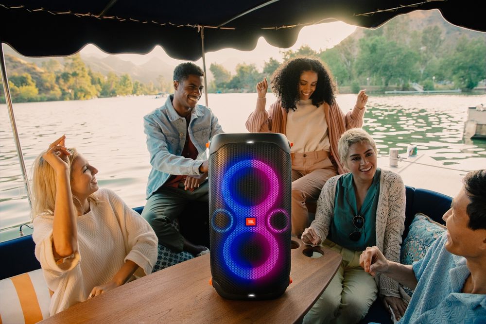 Coluna JBL Party Box High Power como nova em caixa com Fatura e garant