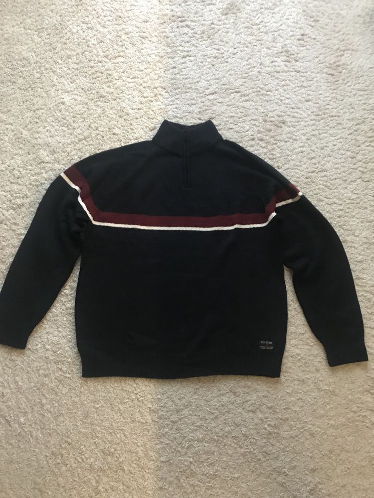 Elegancki sweter ze stojka Cedarwood State, rozmiar L, czarny, cieply