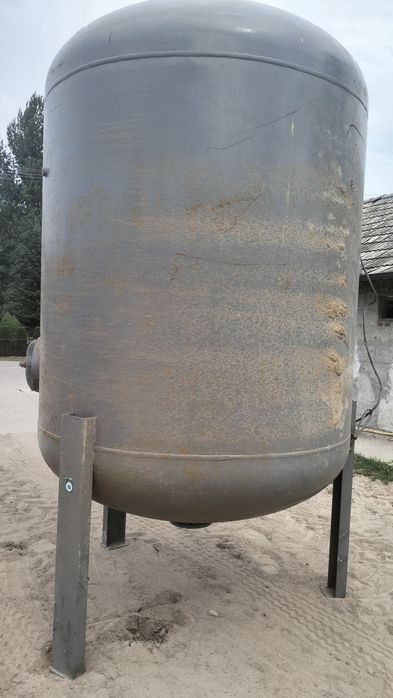 Zbiornik ciśnieniowy beczka