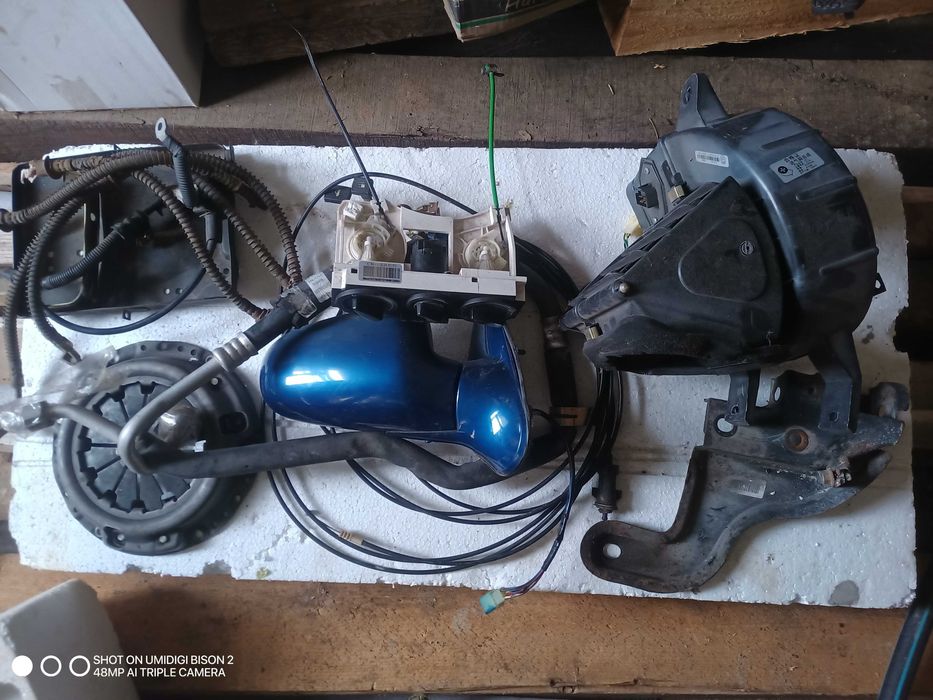 Geely Ck 2012 року після дтп по запчастинах