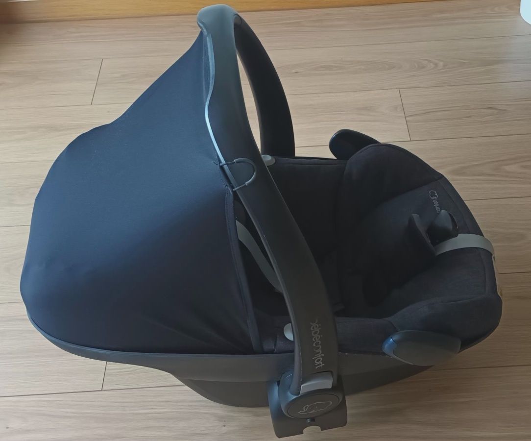 Ovo Bebeconfort compatível com isofix