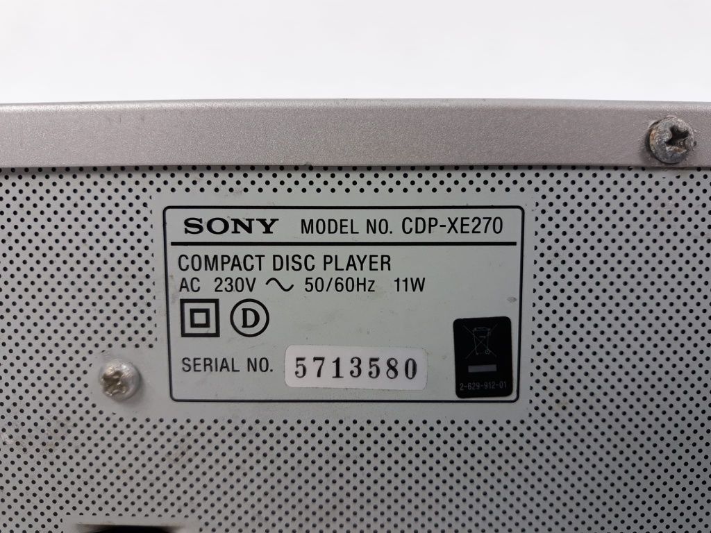 Odtwarzacz CD płyt SONY CDP XE 270 optyczne srebrny