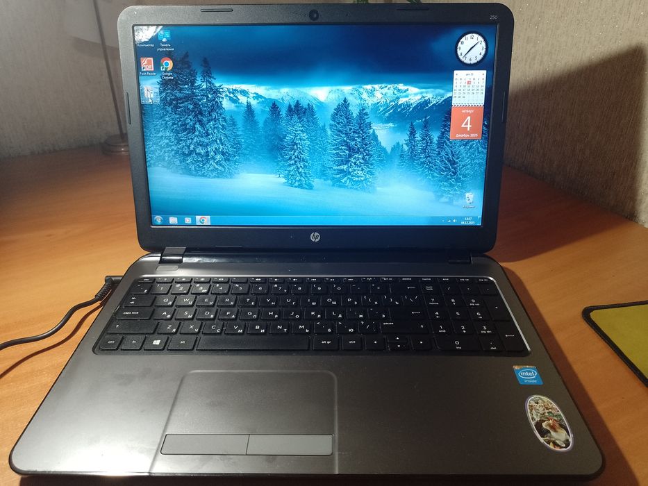 Ноутбук HP 250 G3