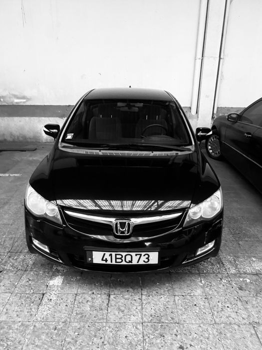 Honda civic impecável