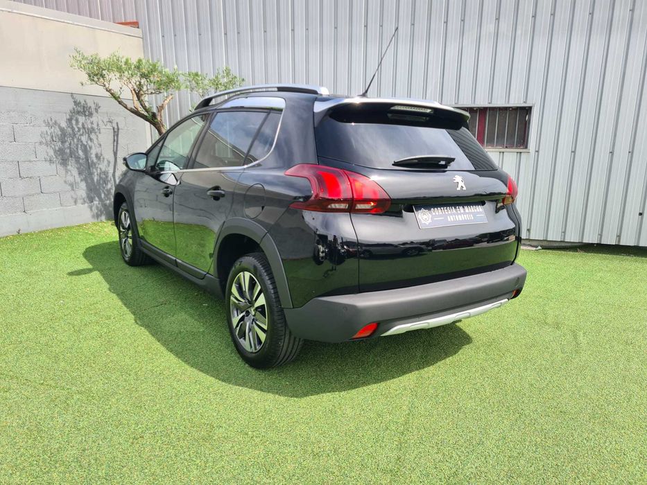 Peugeot 2008 1.6 HDi Allure APENAS 95.000 km