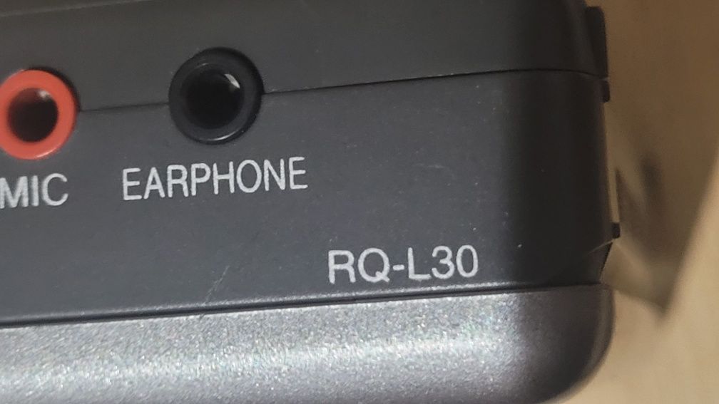 Walkman dyktafon Panasonic RQ L30