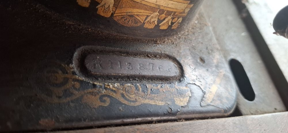 Zabytkowa maszyna do szycia Singer