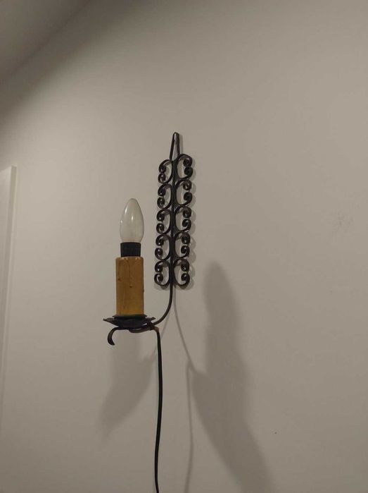 Lampka vintage metaloplastyka