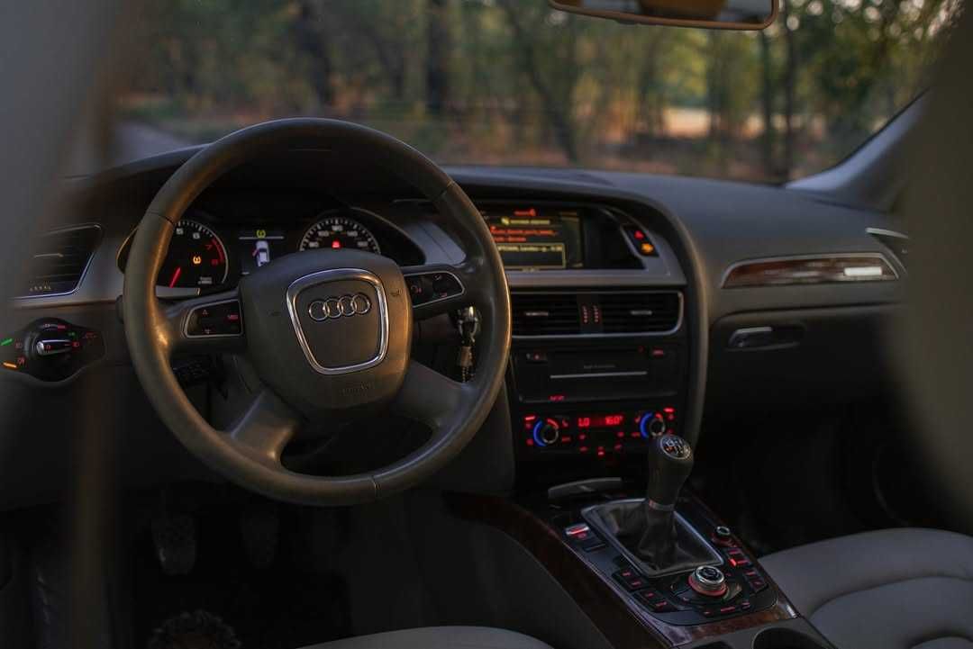 Эксклюзивная Audi A4 механика