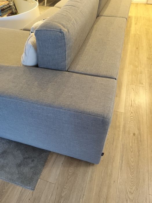 Sofá cinza Laskasas - impermeável com 3 lugares