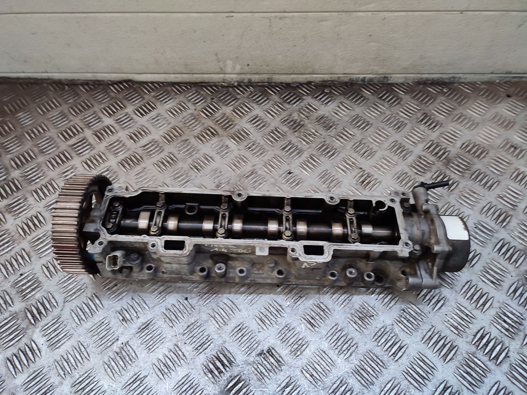 Ford Fiesta MK5 MK6 1.4 TDCI Citroen C3 1.4 HDI 8HZ głowiczka wałek