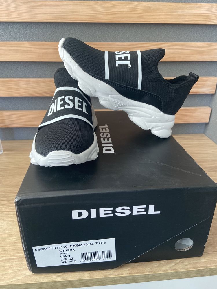 Детские кроссовки DIESEL