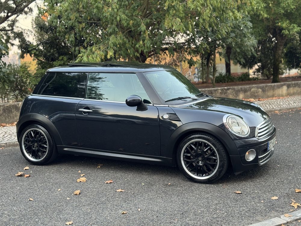 Mini Cooper D Tecto Panorâmico