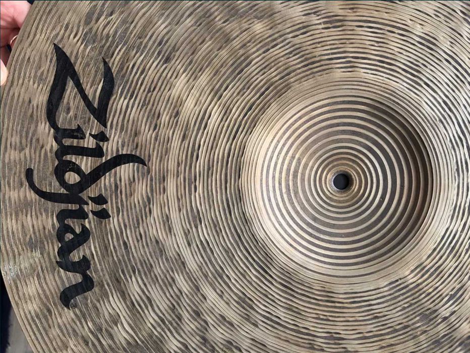 Zildjian K Custom Dry Complex Ride II 20" — excelente estado