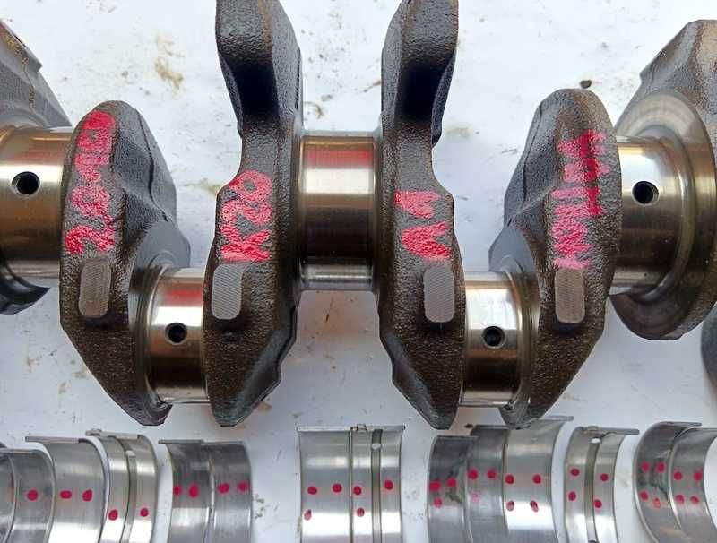 Honda Stream 2,0 16v K20A1 wał korbowy panewki