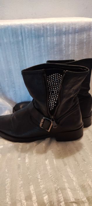 Жіноче взуття осінь-зима