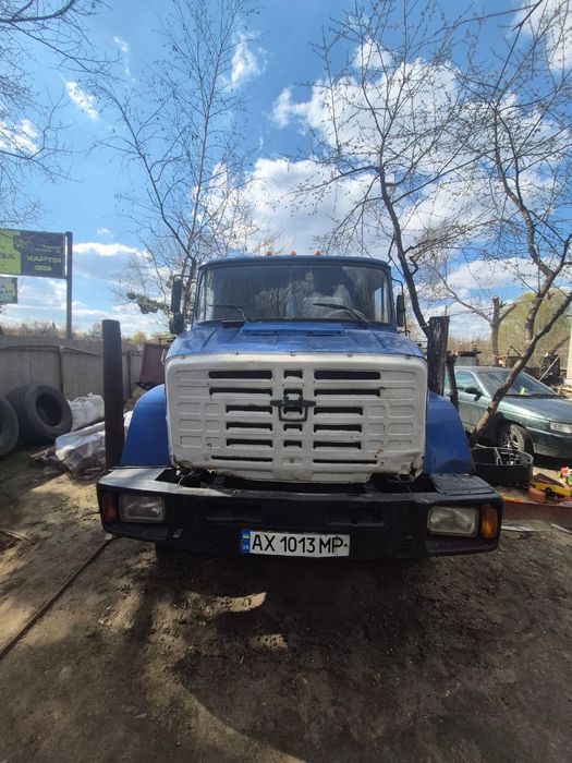 Продам ЗИЛ мусоровоз.Лодка