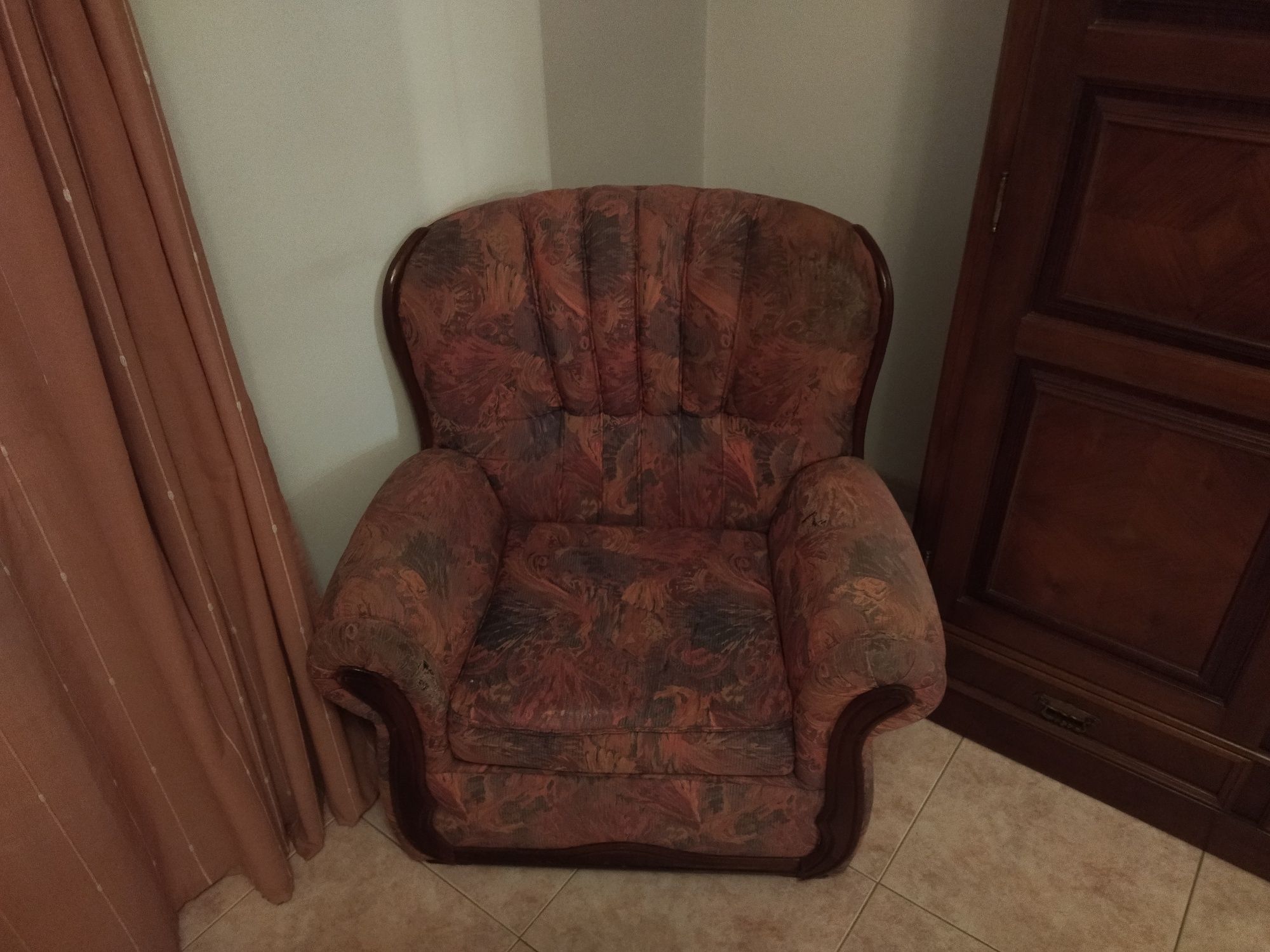 Conjunto sofás 3lugares+1lugar