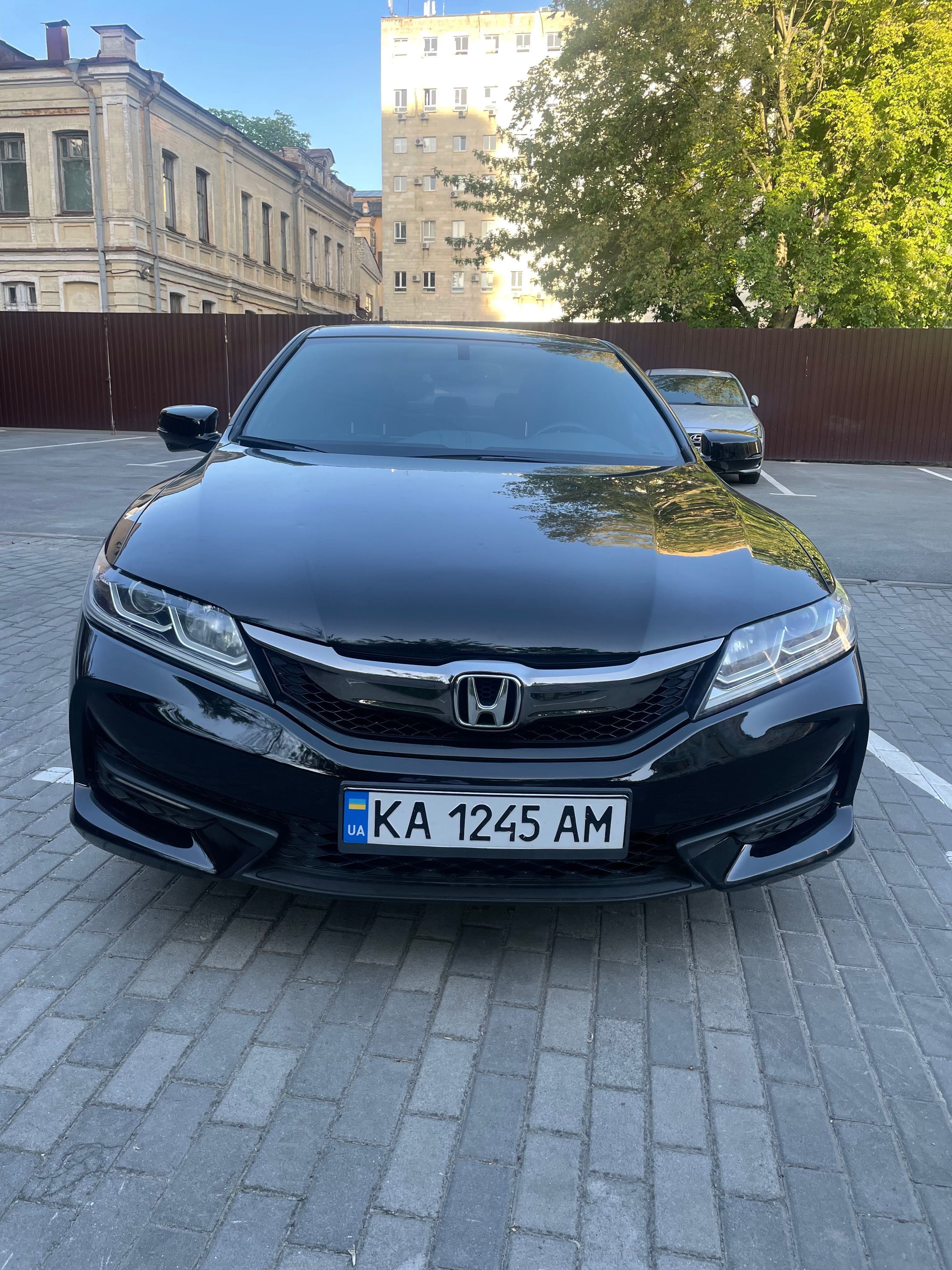 Продам автомобіль Honda Accord 2016; 3.5;v6. Купе. Чорний. 14900 Київ