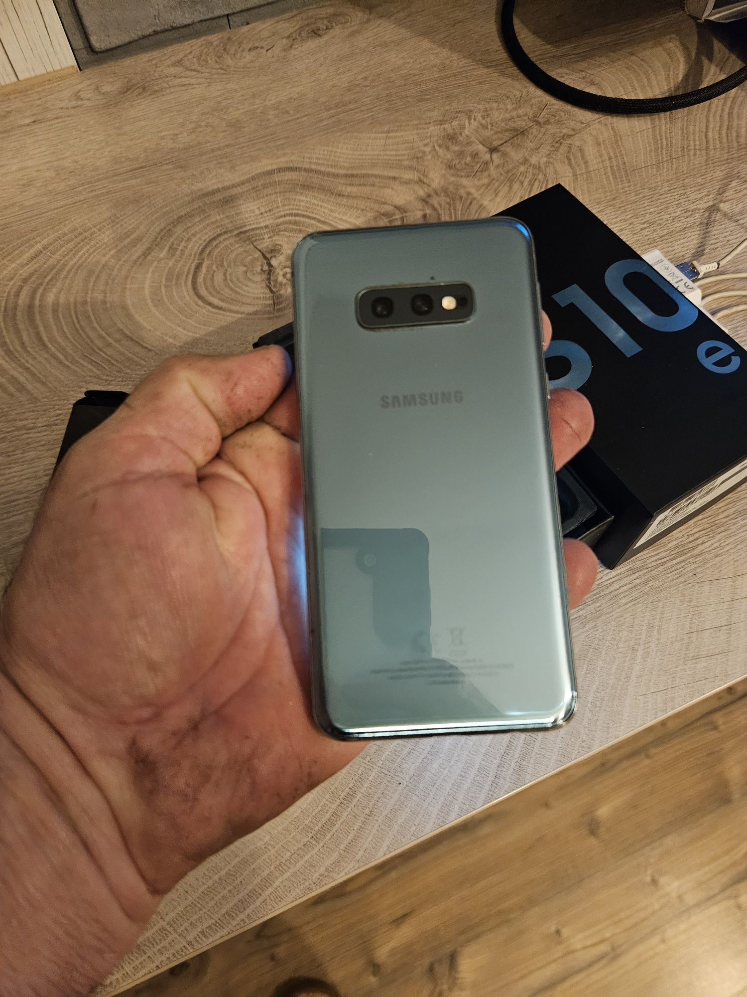 Samsung Galaxy s10e