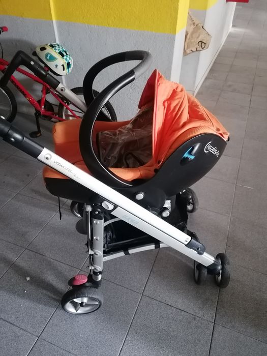 NOVO PREÇO - Cadeira de bebe com ovo da Bebe Confort Loola