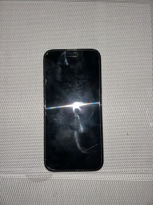 iPhone 15 Plus - Cabo de carregar + 4 capas