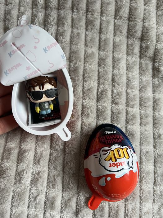 Figurka Steve Stranger Things Kinder