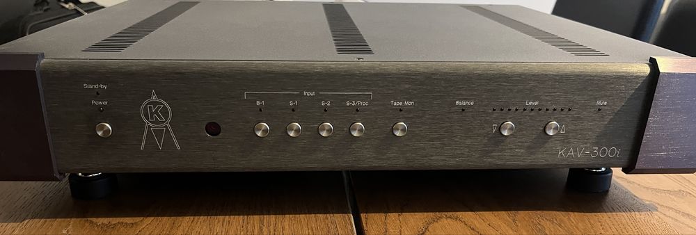 Wzmacniacz Krell Kav 300i