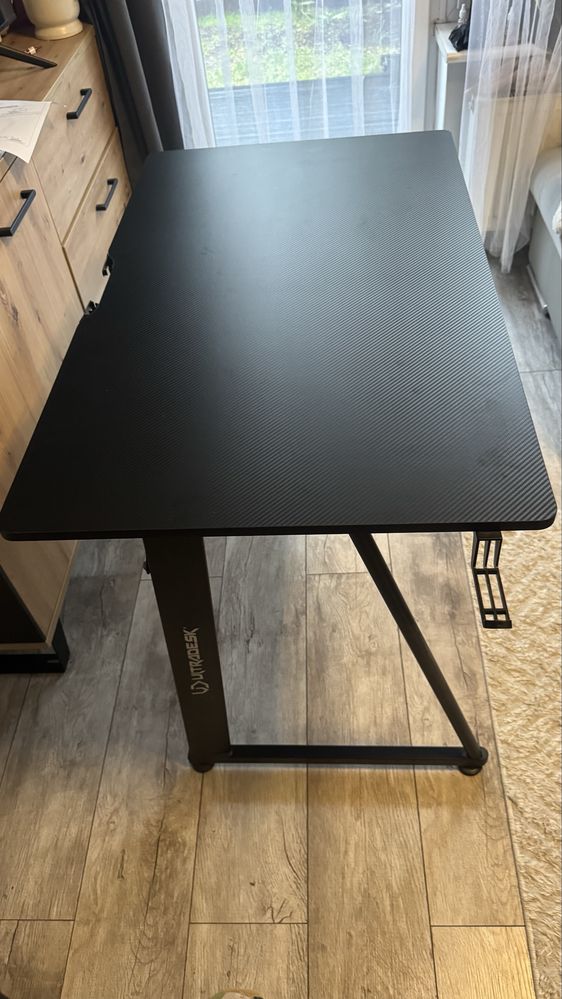 Biurko komputerowe Ultradesk Enter V2