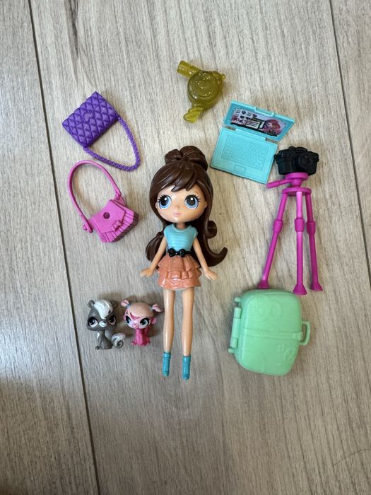 Littles Pet Shop lalka Blythe Baxter z akcesoriami.