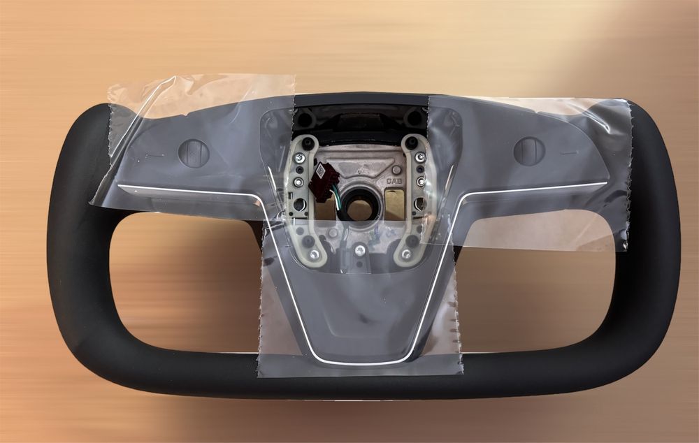 Руль YOKE штурвал Tesla Model S/X 2021- 1622612-00-