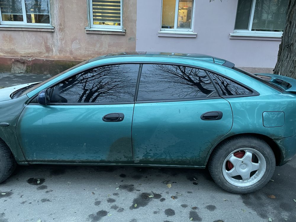 Продам Mazda 323f