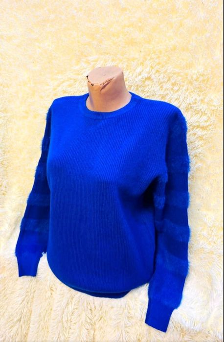 Світер жіночий 54-56р.