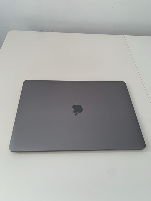 Ноутбук Макбук Macbook pro 15” 2016 16Gb/512GB ідеал