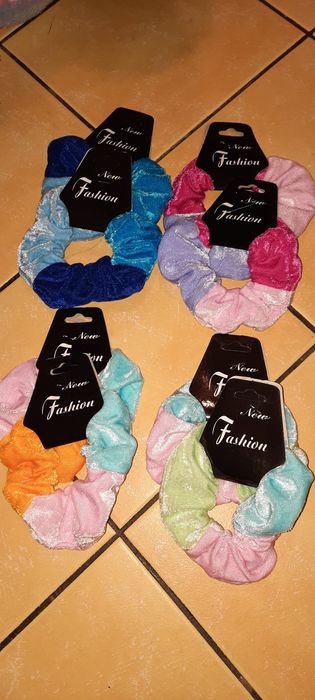 Gumki Frotki do wlosow Welur SCRUNCHIES