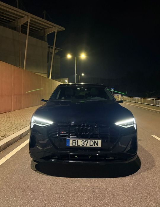 Audi e-tron 55 quattro S line