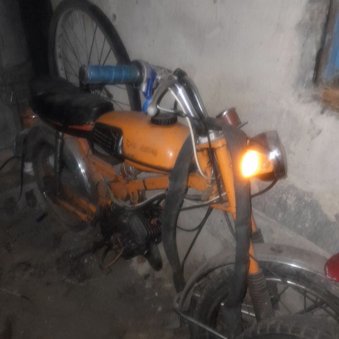 Продам мопед верховина