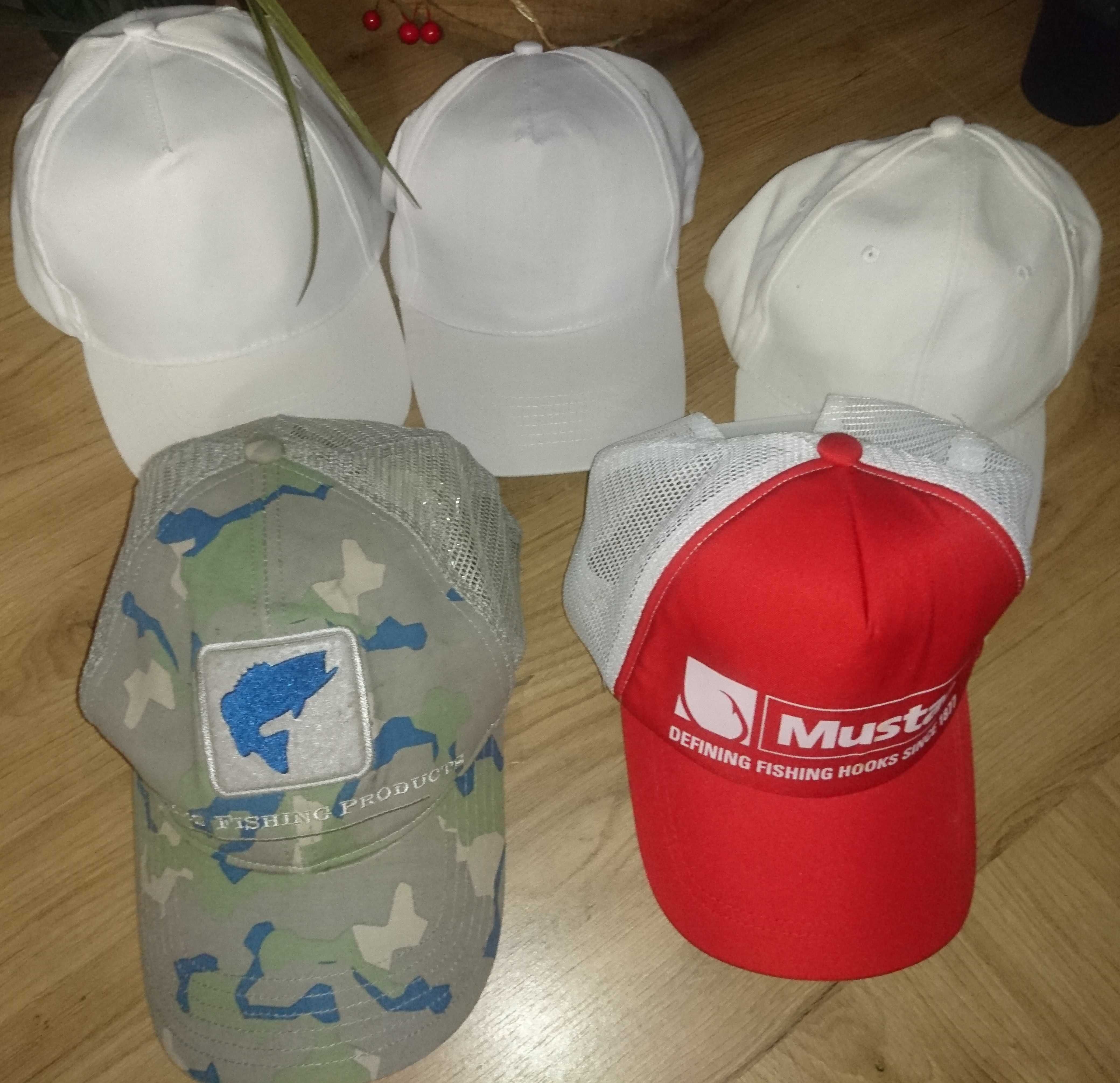 Simms , Mustad , 2  czapki wędkarskie + 5 gratis !