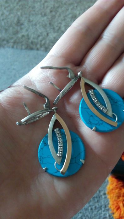 Сережки серебряные и золотыми пластинками, с бирюзой . Классные!