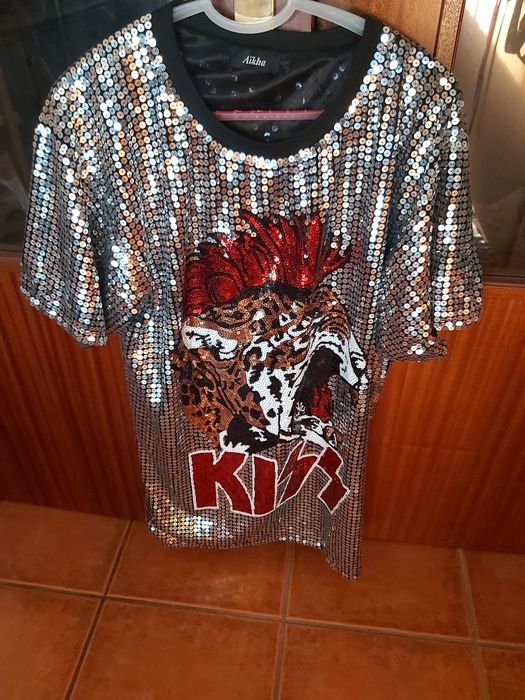 Tunica ou vestido de lantejoulas