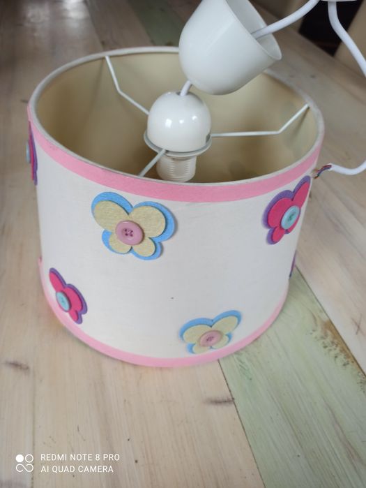 Żyrandol do pokoju dziecięcego